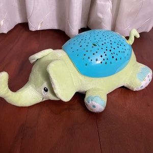 SwaddleMe Slumber Buddies Soother (Green Elephant) – Projector Night Ligh